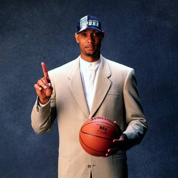 Tim Duncan il 25 aprile compie 39 anni. Ripercorriamo l&#39;incredibile carriera di The Big Fundamental, cominciata con la prima chiamata assoluta al draft 1997. (NBAE/Getty Images)